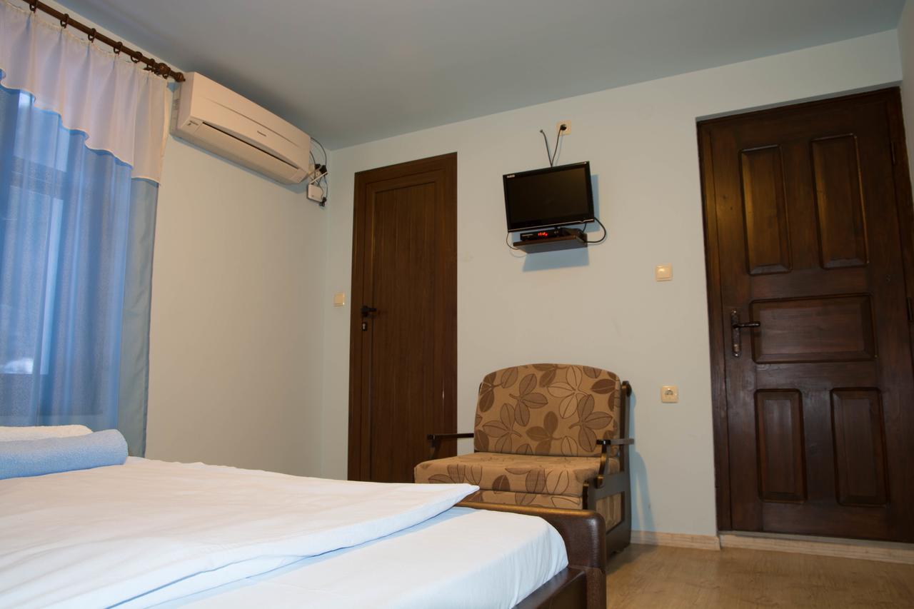 Guest House Ivan Cherni Osum 外观 照片